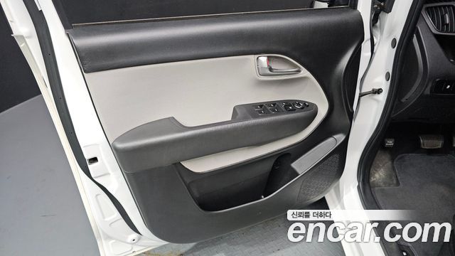 Kia Ray Van 2-Seater Prestige Special 2023 — фото 24
