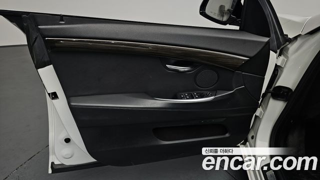 BMW 5 Series GT (F07) GT ED Edition 2015 — фото 24
