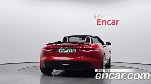 Jaguar F-TYPE P300 Convertible X152 2021 — фото 4
