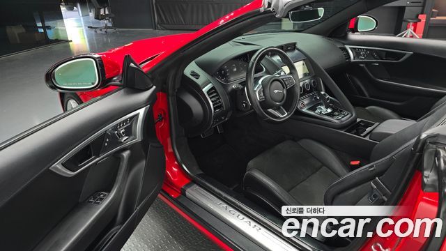 Jaguar F-TYPE P300 Convertible X152 2021 — фото 10