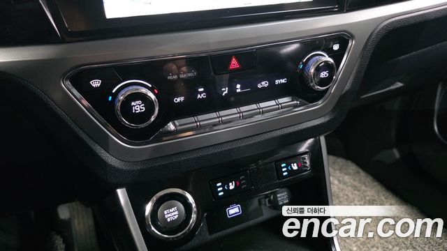 KG Mobility (SsangYong) Beautiful Korando Gasoline 1.5 2WD C5 Plus 2022 — фото 16