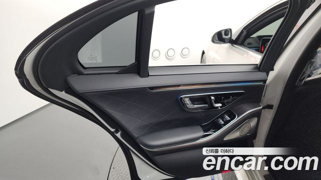 Mercedes-Benz S-Class (W223) S400 d 4MATIC 2022 — фото 31