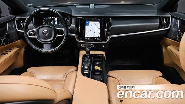 Volvo V90 Cross Country T5 Pro AWD 2018 — фото 7