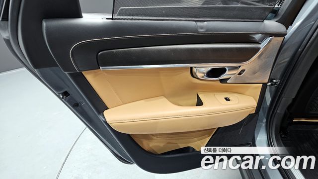 Volvo V90 Cross Country T5 Pro AWD 2018 — фото 25