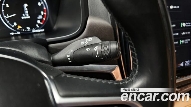 Volvo V90 Cross Country T5 Pro AWD 2018 — фото 28