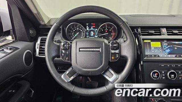 Land Rover Discovery 5 2.0 SD4 SE 2020 — фото 13