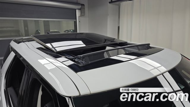 Land Rover Discovery 5 2.0 SD4 SE 2020 — фото 19