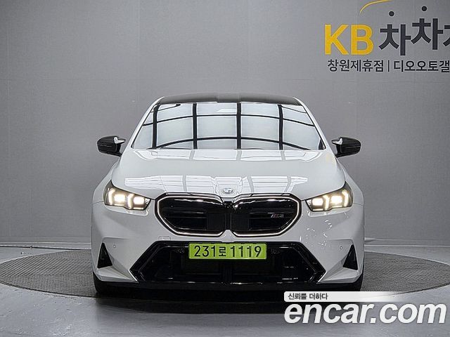 BMW M5 (G90) M5 Sedan 2025 — фото 3