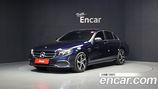 Mercedes-Benz E-Class (W213) E250 Avantgarde 2020 — фото 1