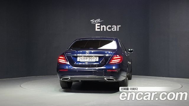 Mercedes-Benz E-Class (W213) E250 Avantgarde 2020 — фото 4