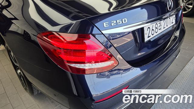 Mercedes-Benz E-Class (W213) E250 Avantgarde 2020 — фото 23