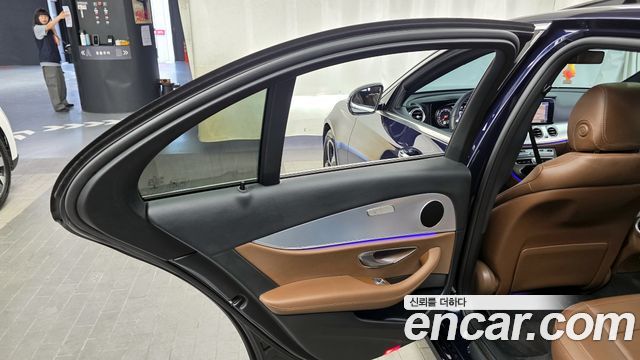 Mercedes-Benz E-Class (W213) E250 Avantgarde 2020 — фото 25