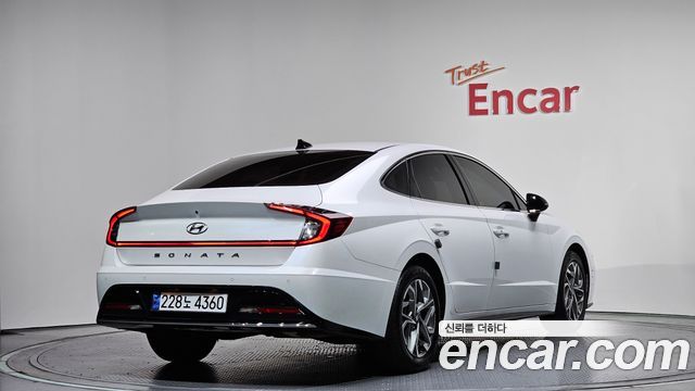 Hyundai Sonata (DN8) 2.0 Premium Plus 2022 — фото 2