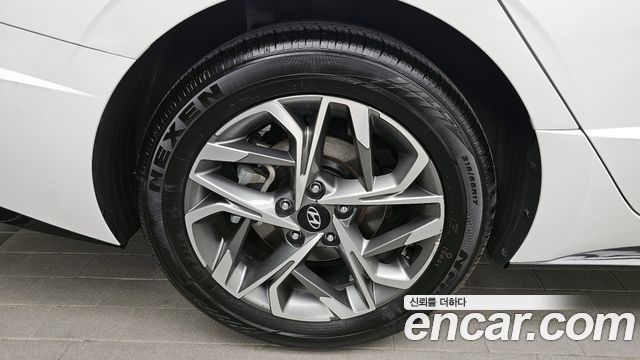 Hyundai Sonata (DN8) 2.0 Premium Plus 2022 — фото 5