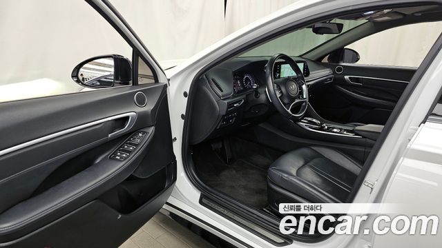 Hyundai Sonata (DN8) 2.0 Premium Plus 2022 — фото 10