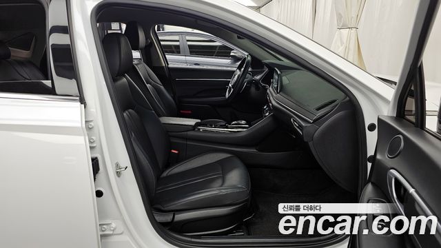 Hyundai Sonata (DN8) 2.0 Premium Plus 2022 — фото 11