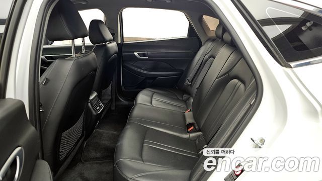 Hyundai Sonata (DN8) 2.0 Premium Plus 2022 — фото 26