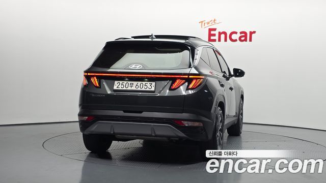 Hyundai Tucson Hybrid (NX4) Inspiration 2WD 2023 — фото 4