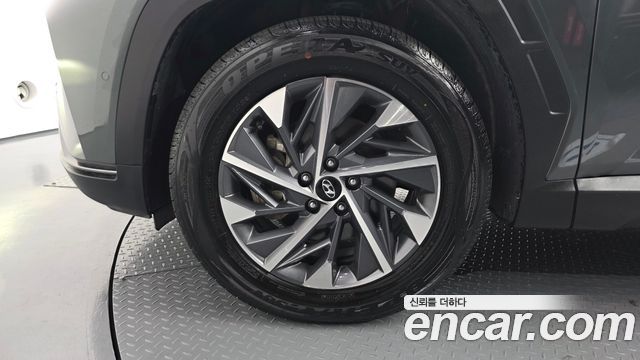Hyundai Tucson Hybrid (NX4) Inspiration 2WD 2023 — фото 5