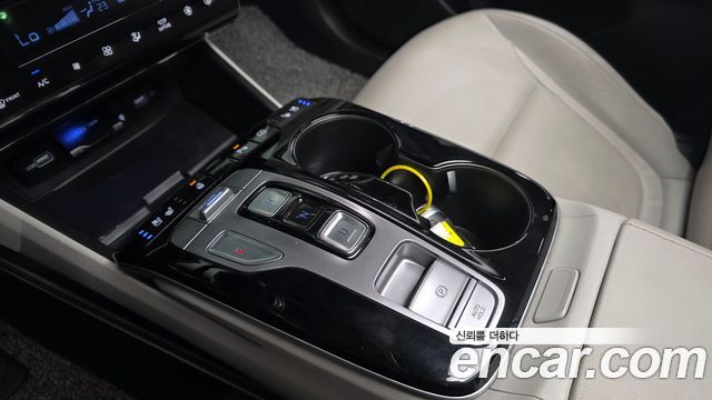 Hyundai Tucson Hybrid (NX4) Inspiration 2WD 2023 — фото 9
