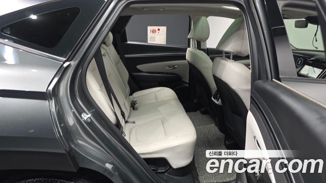 Hyundai Tucson Hybrid (NX4) Inspiration 2WD 2023 — фото 12
