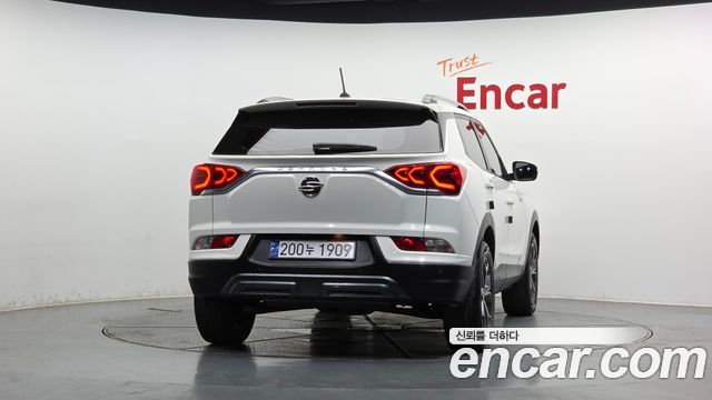 KG Mobility (SsangYong) Beautiful Korando Gasoline 1.5 2WD C7 2023 — фото 4