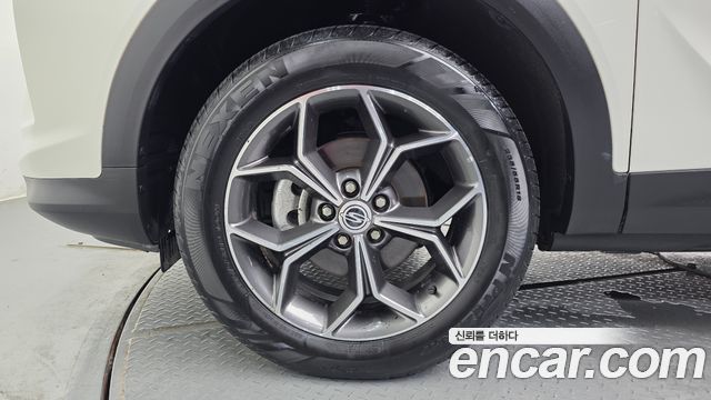 KG Mobility (SsangYong) Beautiful Korando Gasoline 1.5 2WD C7 2023 — фото 5