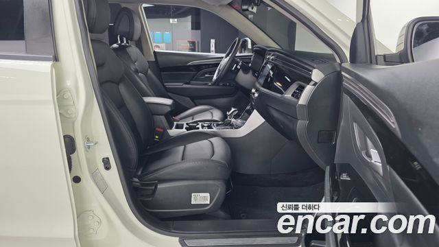 KG Mobility (SsangYong) Beautiful Korando Gasoline 1.5 2WD C7 2023 — фото 15
