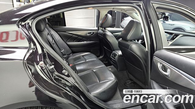 Infiniti Q50 2.2d Premium 2015 — фото 12