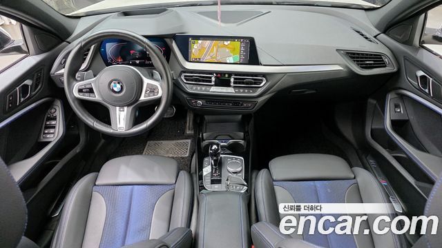 BMW 1 Series (F40) 120i M Sports 2023 — фото 7