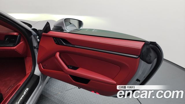 Porsche 911 (992) Carrera GTS Cabriolet 2025 — фото 31