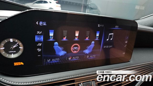 Lexus LS500 (V) 3.5 Supreme AWD 2022 — фото 17