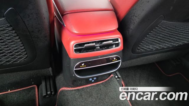 Genesis GV70 2.5T Gasoline AWD 2022 — фото 19