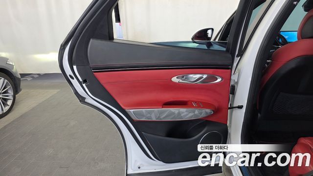 Genesis GV70 2.5T Gasoline AWD 2022 — фото 25