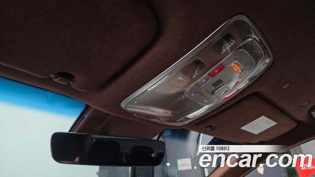 Genesis G90 (RS4) Gasoline 3.5 Turbo AWD 2023 — фото 32