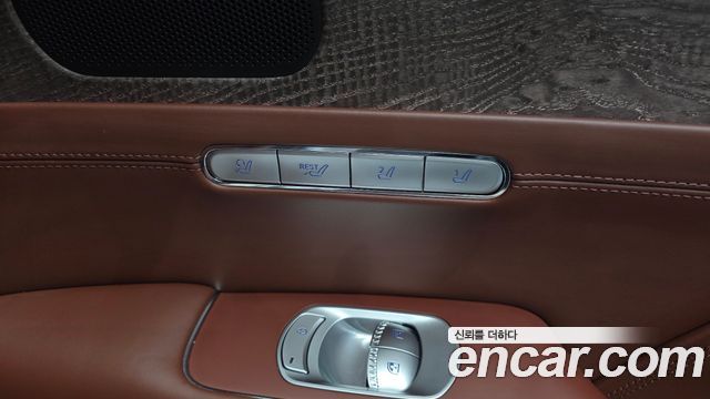 Genesis G90 (RS4) Gasoline 3.5 Turbo AWD 2023 — фото 33