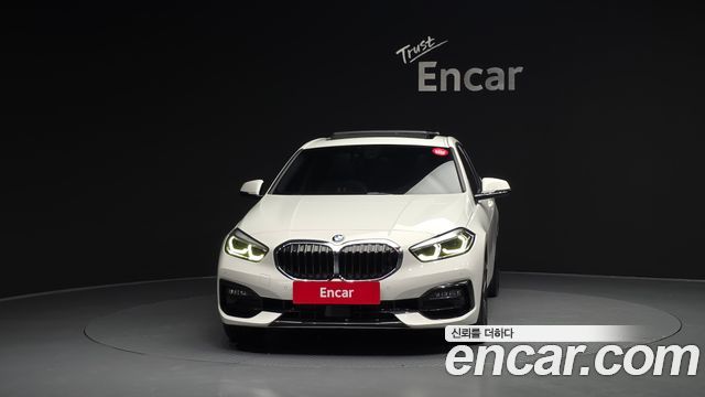 BMW 1 Series (F40) 118d Sport 2020 — фото 3