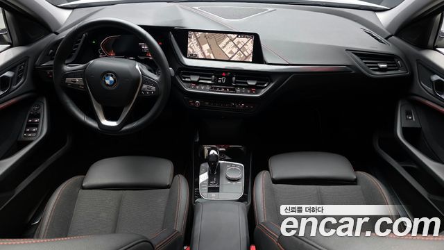 BMW 1 Series (F40) 118d Sport 2020 — фото 7