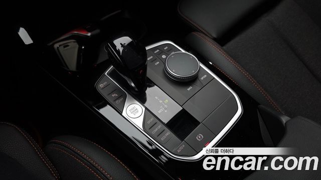 BMW 1 Series (F40) 118d Sport 2020 — фото 9