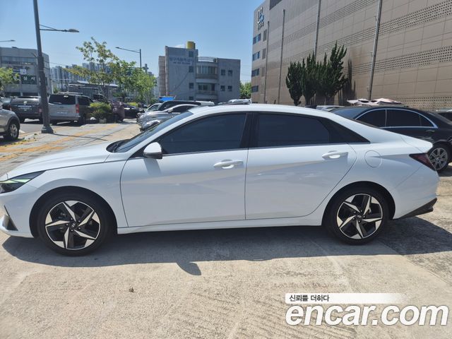 Hyundai Avante (CN7) 1.6 Inspiration 2022 — фото 8