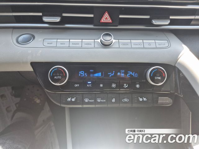 Hyundai Avante (CN7) 1.6 Inspiration 2022 — фото 17