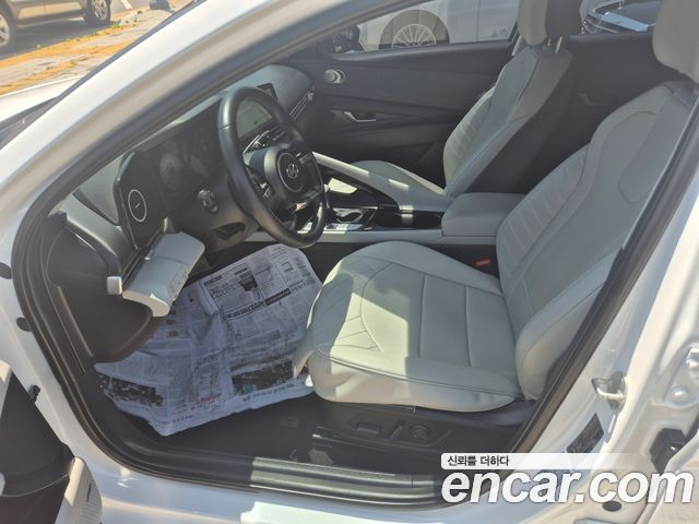 Hyundai Avante (CN7) 1.6 Inspiration 2022 — фото 21