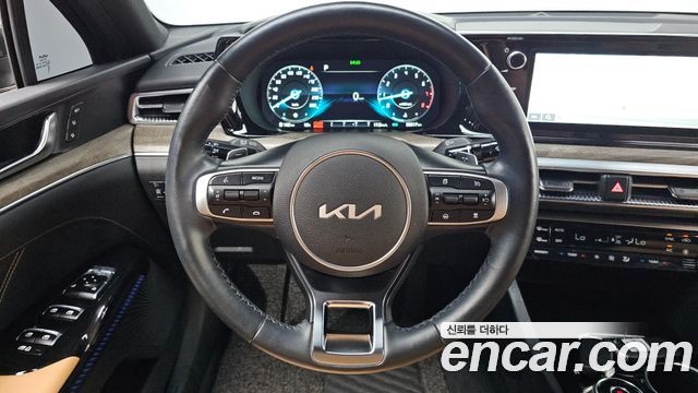 Kia K5 (III) 2.0 Signature 2022 — фото 13