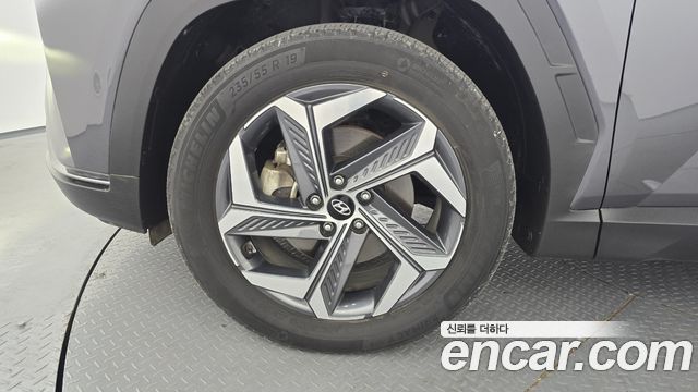 Hyundai Tucson (NX4) Gasoline 1.6 Turbo 2WD Inspiration 2021 — фото 5