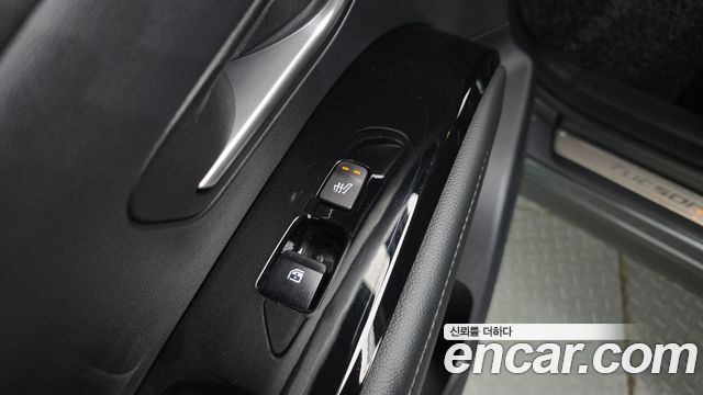 Hyundai Tucson (NX4) Gasoline 1.6 Turbo 2WD Inspiration 2021 — фото 16