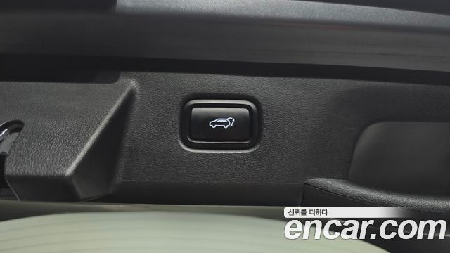 Hyundai Tucson (NX4) Gasoline 1.6 Turbo 2WD Inspiration 2021 — фото 17