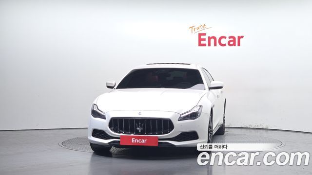 Maserati Quattroporte 3.0 Diesel 2018 — фото 3