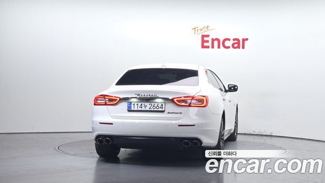 Maserati Quattroporte 3.0 Diesel 2018 — фото 4