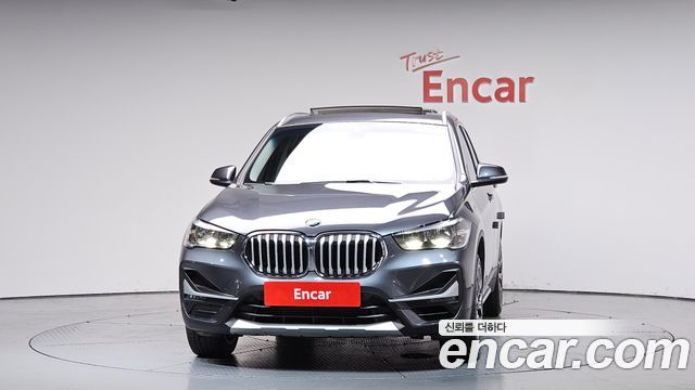 BMW X1 (F48) xDrive 20i xLine 2022 — фото 3