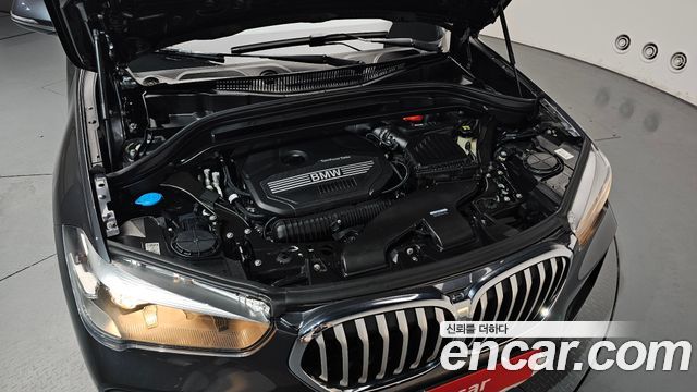 BMW X1 (F48) xDrive 20i xLine 2022 — фото 6